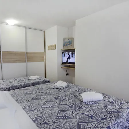With Parking Space Murine, - 22510 Apartament
